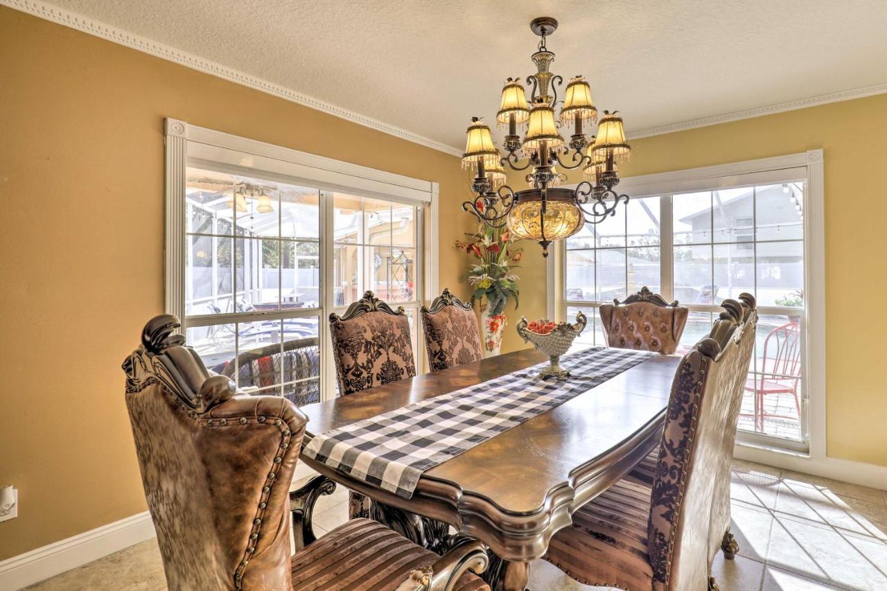 Cozy Home In Heart Of Tampa With Lanai And Pool! Bagian luar foto