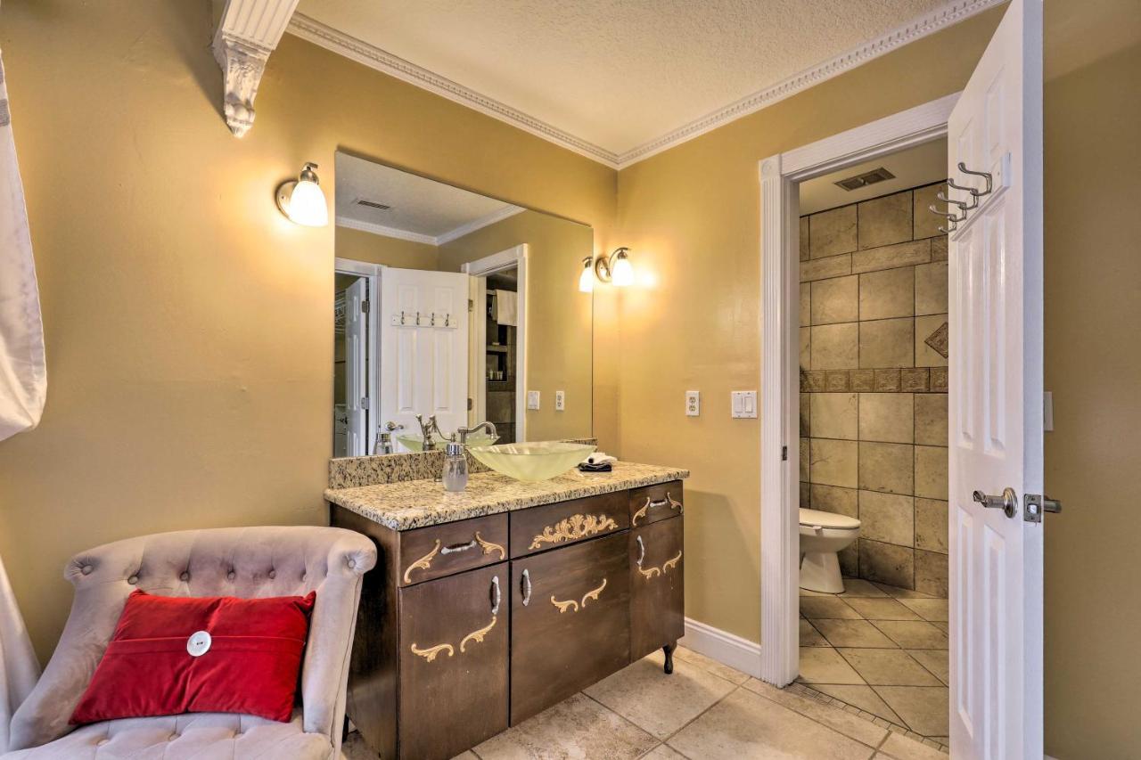 Cozy Home In Heart Of Tampa With Lanai And Pool! Bagian luar foto