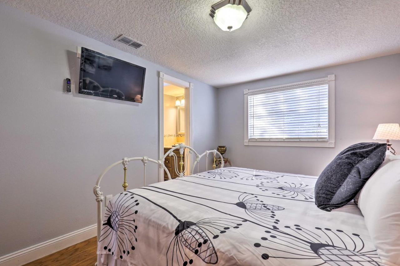Cozy Home In Heart Of Tampa With Lanai And Pool! Bagian luar foto
